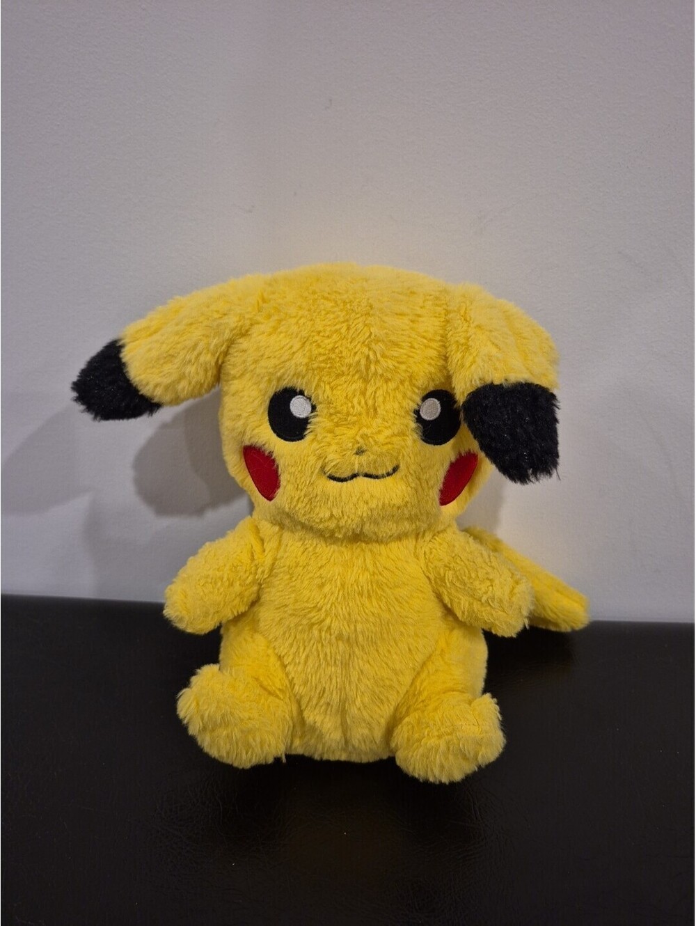 Pokemon Pikachu Plush Droppy Ears Move Up When Hands Pressed 1997 Black Label